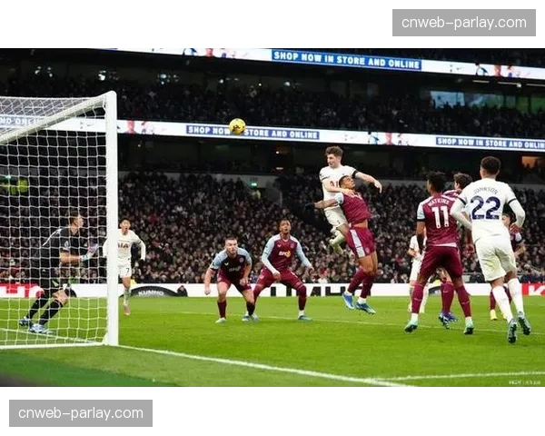 阿斯顿维拉3-1逆转热刺，沃特金斯梅开二度，维拉跻身前四