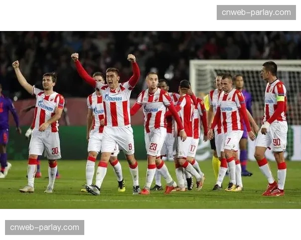 通讯：从混乱到有序，马德里竞技次回合如何调整以应对本菲卡的快速反击